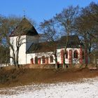 10210 Winter an der alten Kirche