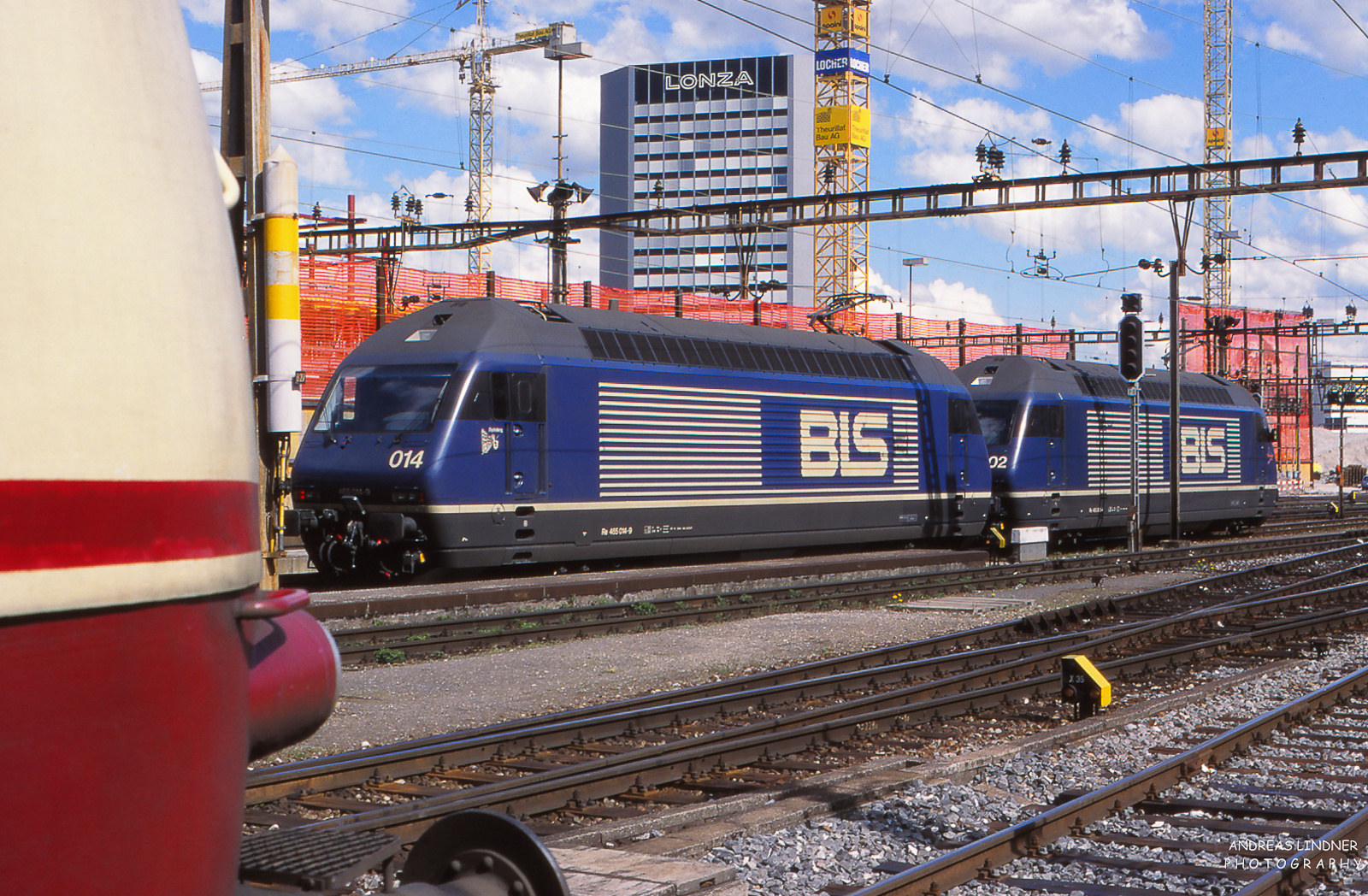 103 177-2 trifft Re465 der BLS (2)