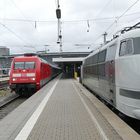 103 222 und 101 057in München HBF.