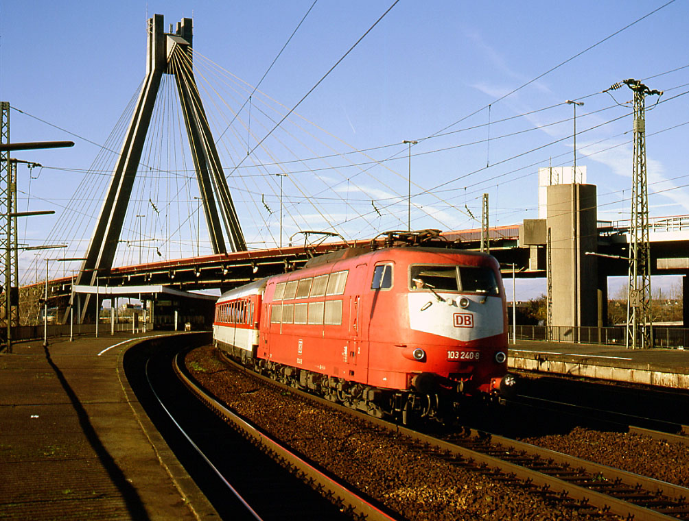 103 240 in Ludwigshafen