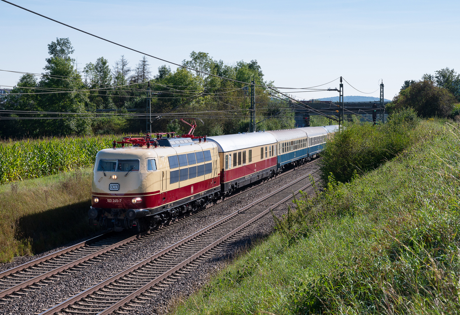 103 245 auf dem Heimweg