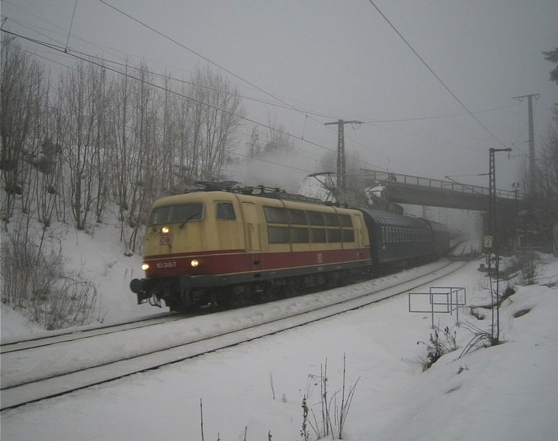 103 245 mit dem CNL nach Garmisch-Partenkirchen