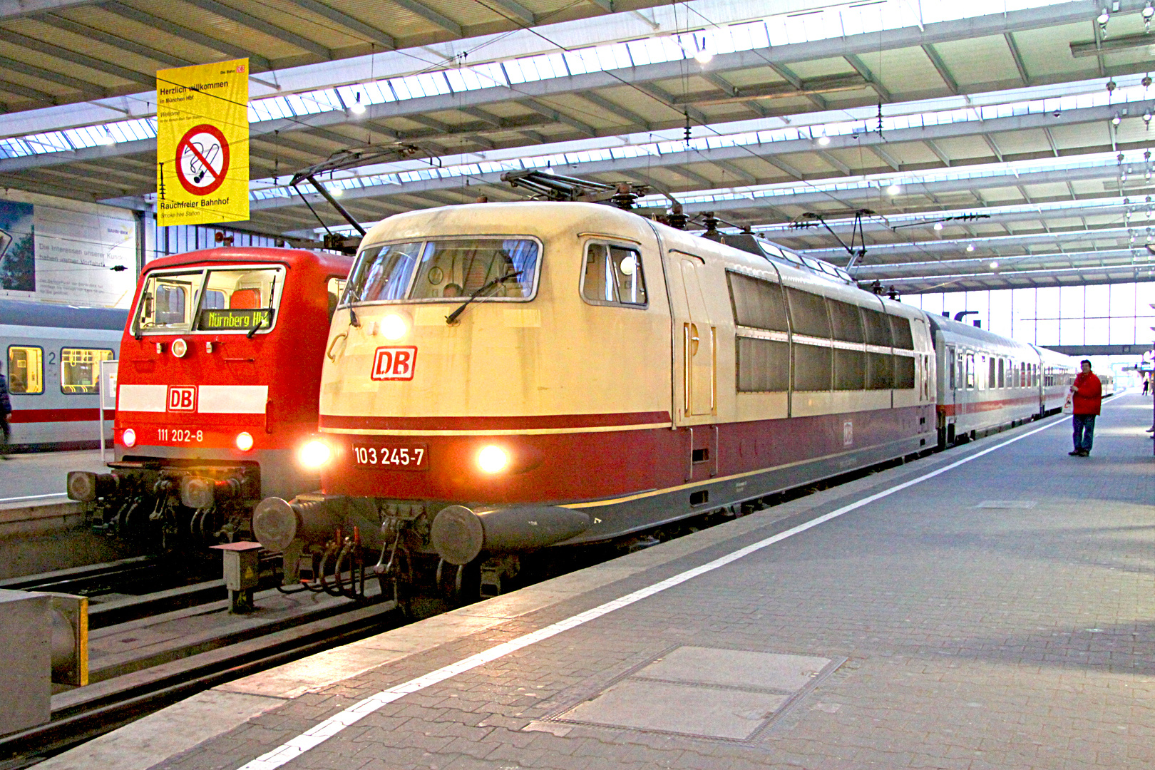 103 und 111 in München Hbf