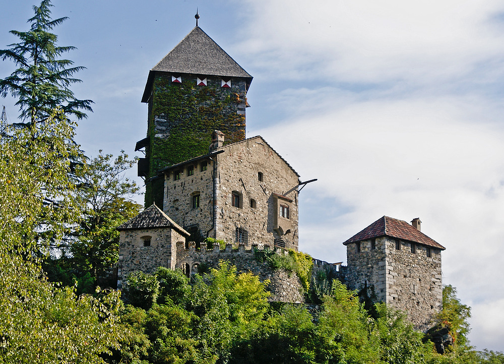 (109) Schloss Branzoll