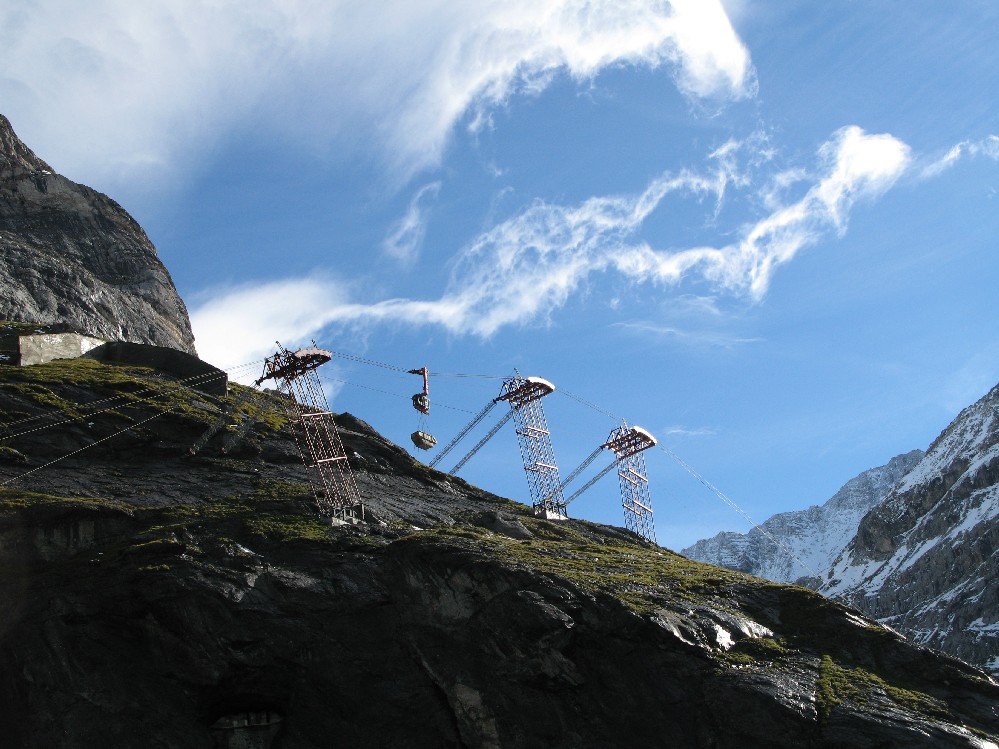 10to. Bauseilbahn