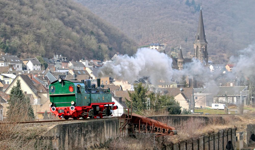 11 SM auf dem Laufsteg der Brohltalbahn