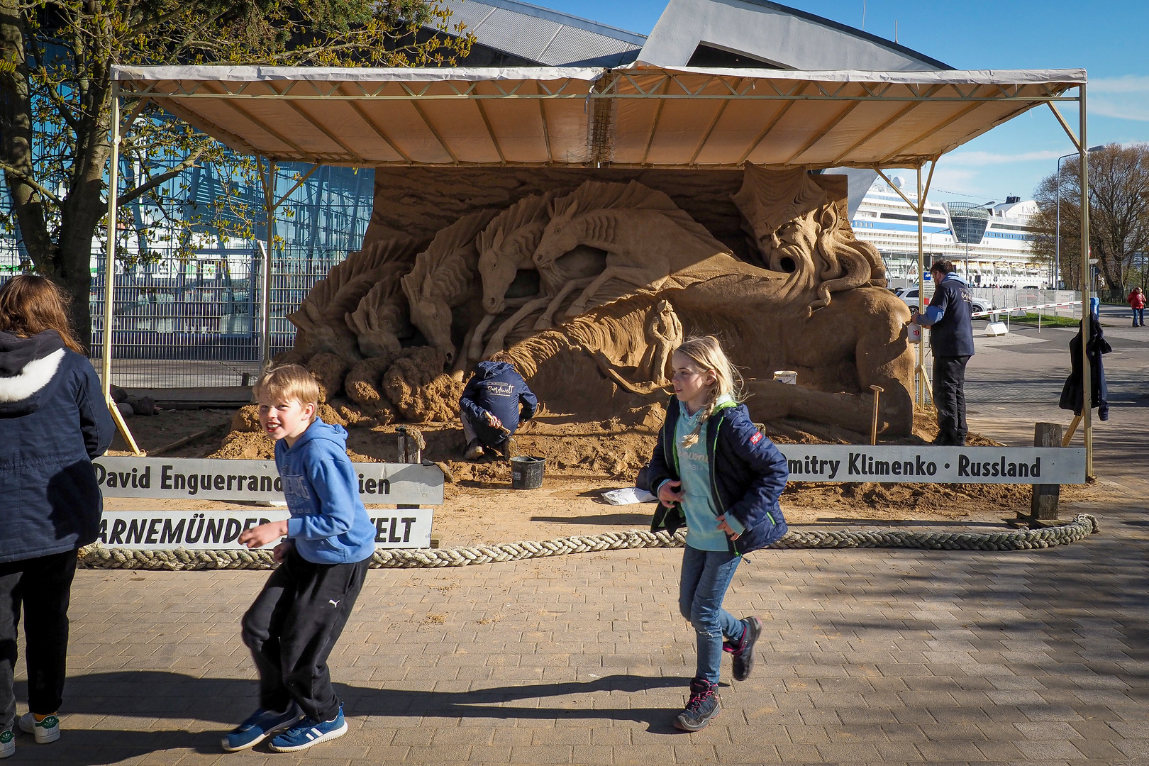 11. Warnemünder Sandwelt - Reise ins Ungewisse (4)