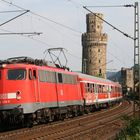 110 326-6 mit dem RE 12130 in Oberwesel am 31.7.08