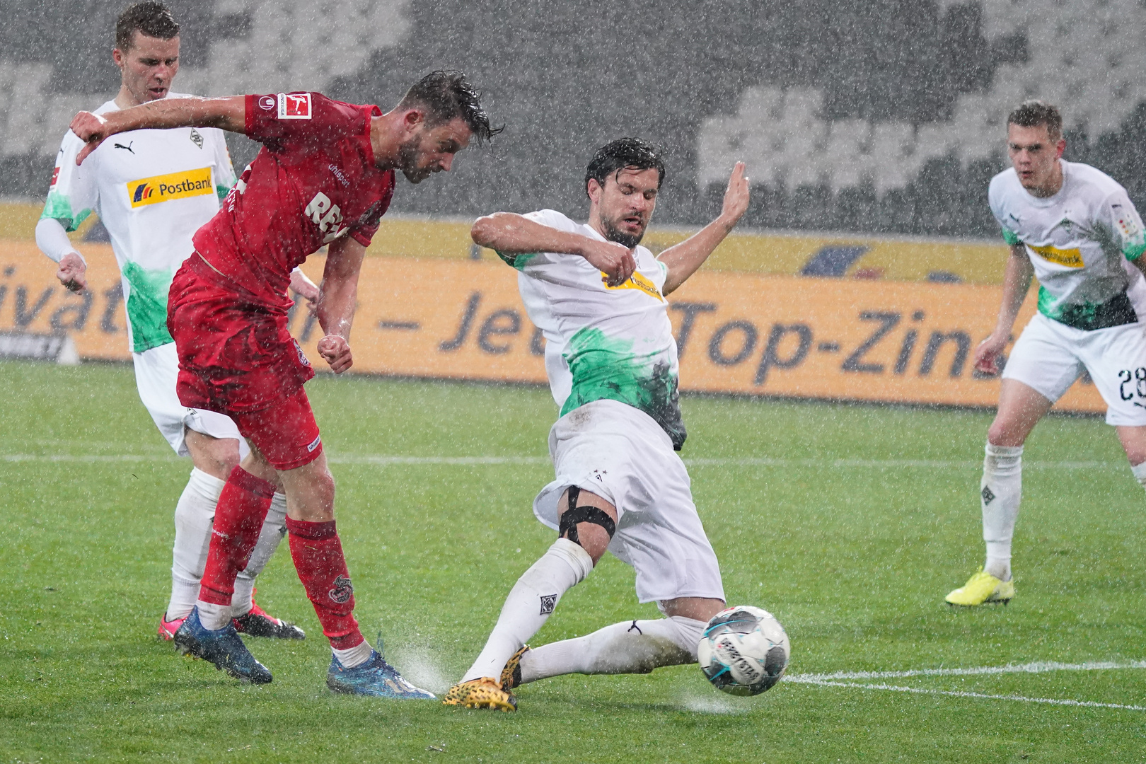 11.03.2020, Borussia Park , Mönchengladbach, GER, 1. FBL,  Borussia Mönchengladbach vs. 1. FC Köln,