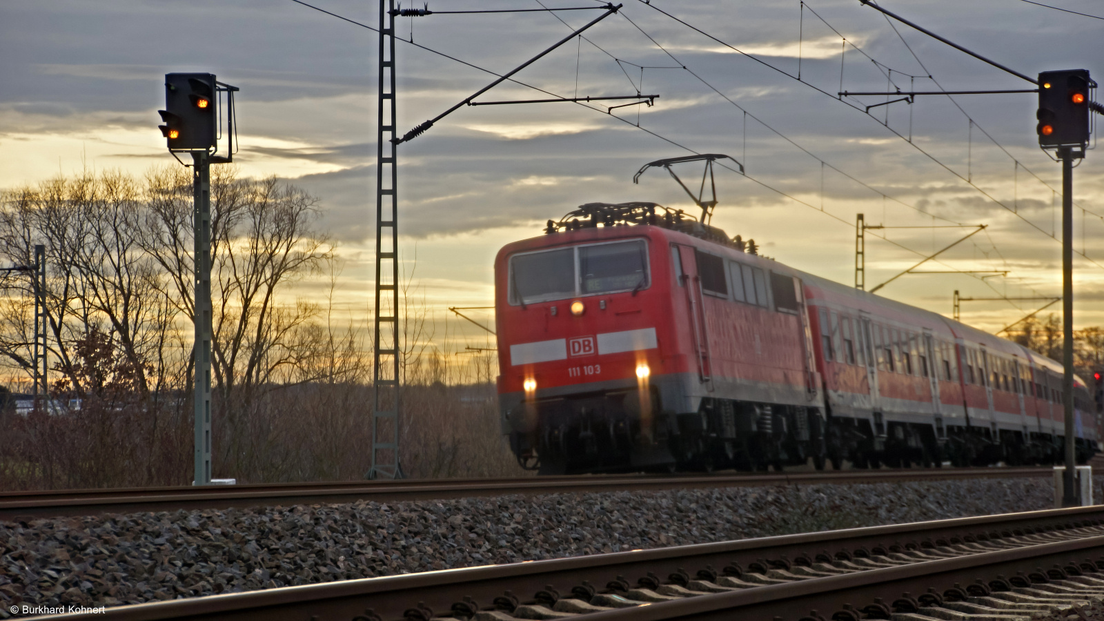 111 103 mit RE nach Frankfurt