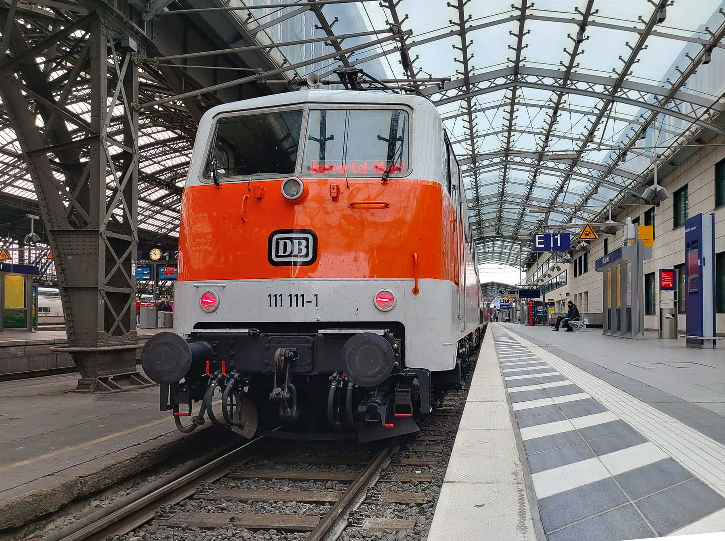 111 111 in Köln