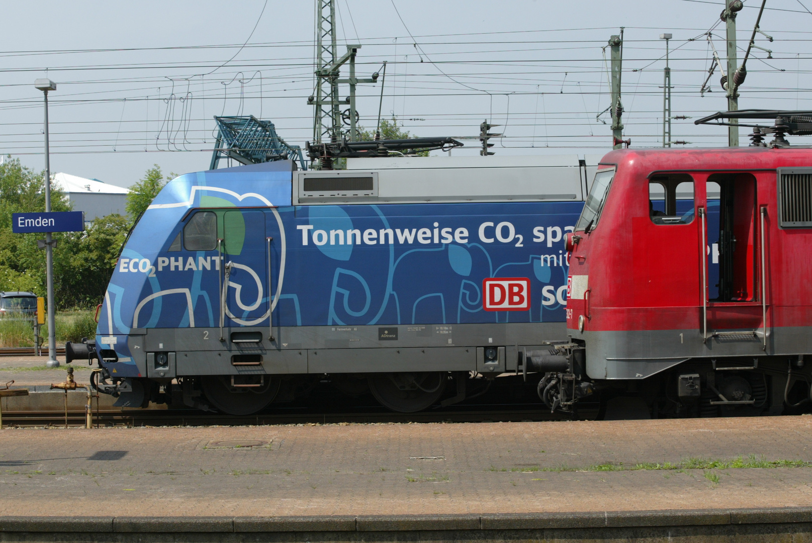 111-132-7 und 101-042-0 Emden 20-06-2013