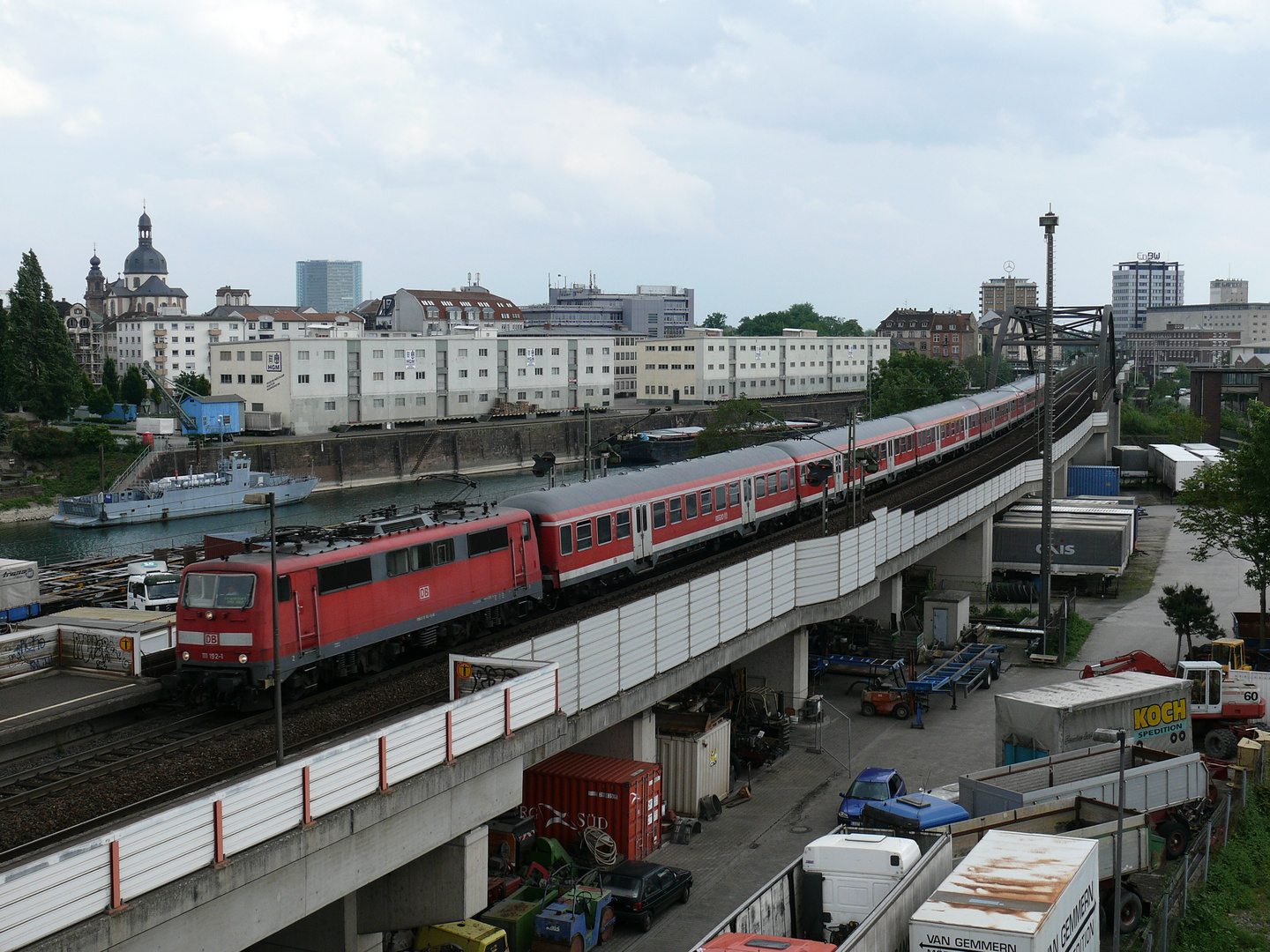 111 192 mit Silberlingen (4)