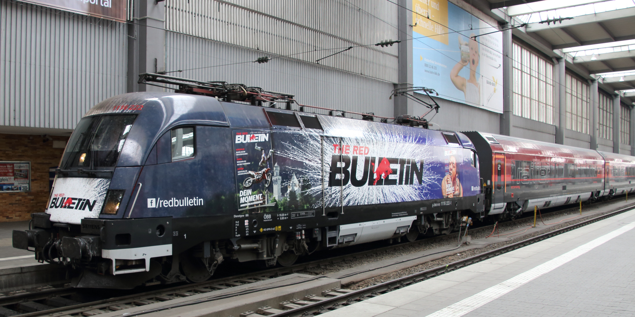 1116 222-1 (Red Bulletin) im railjet