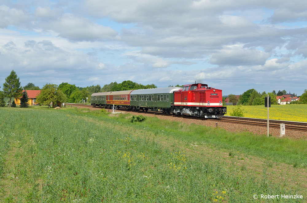 112 565 heute mit einem Sonderzug nach Görlitz