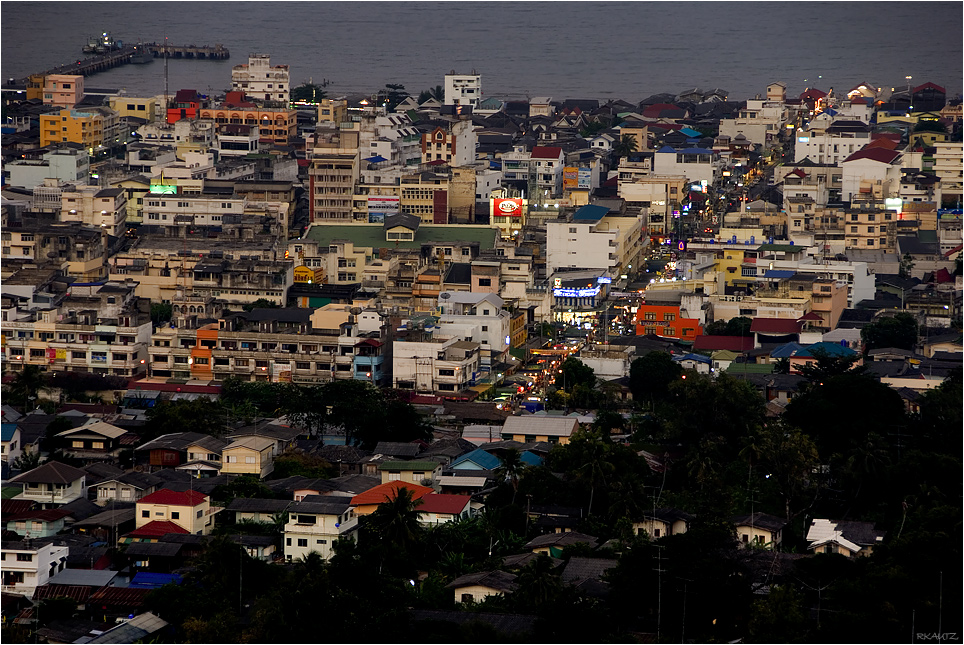 (115/07) Hua Hin erwacht ...