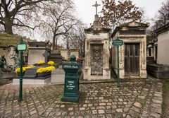 11E Arr - Cimetière du Père Lachaise - 03