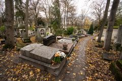 11E Arr - Cimetière du Père Lachaise - 09