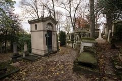 11E Arr - Cimetière du Père Lachaise - 10