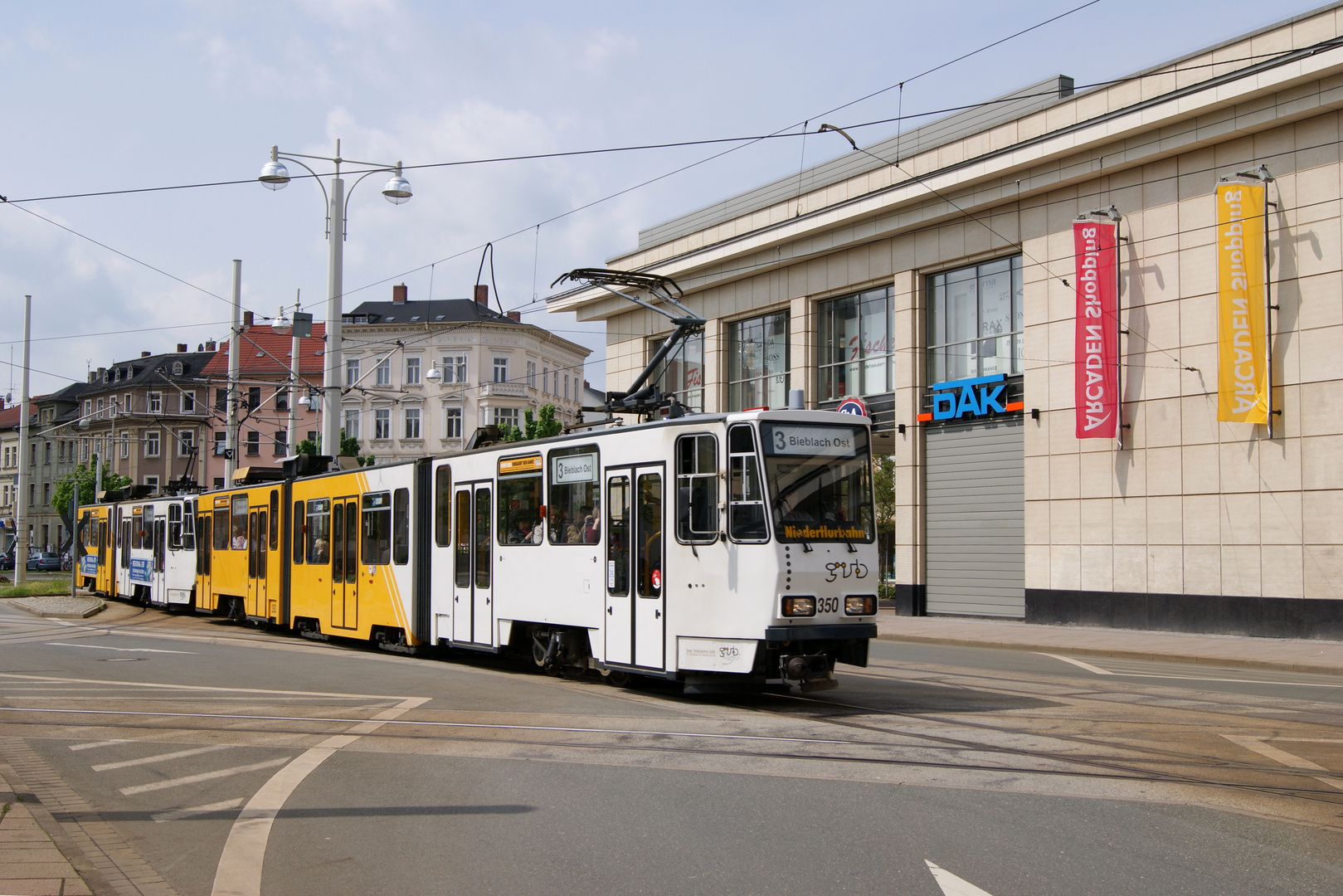 12 Achsen im Einsatz