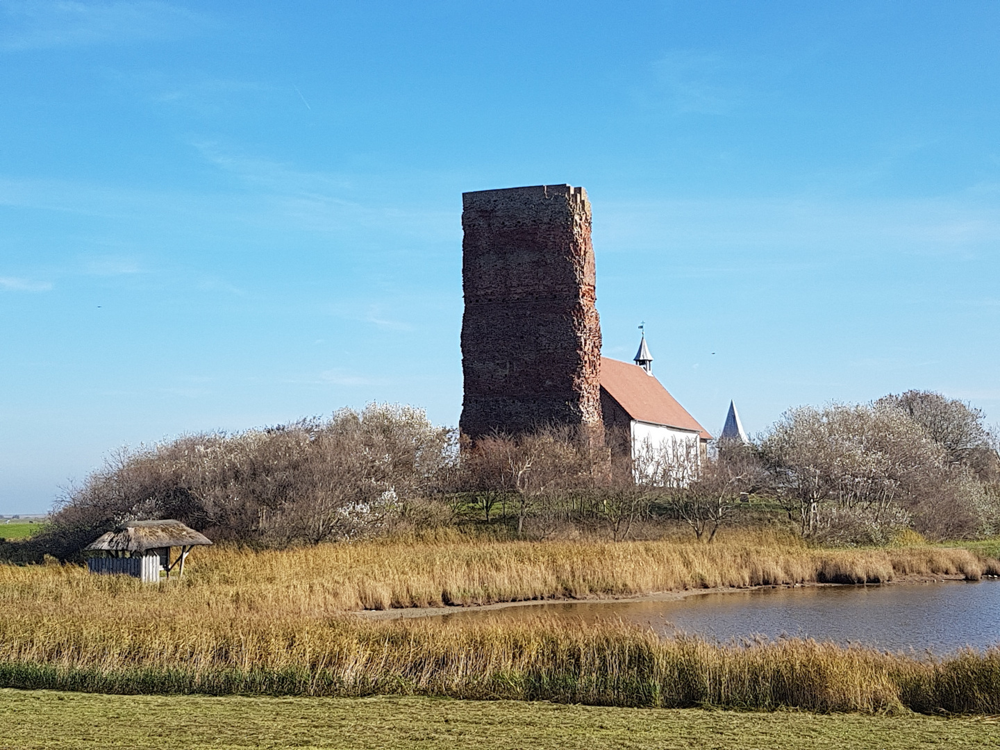 (12) Alte Kirche Wahrzeichen