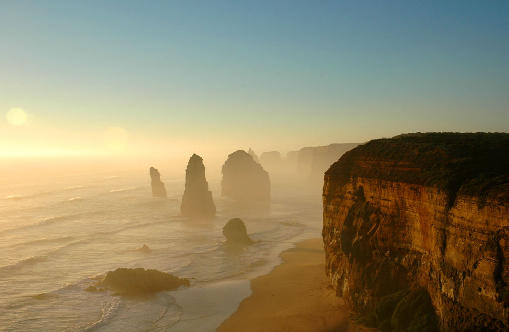 12 Apostels in Abendsonne und Nebel