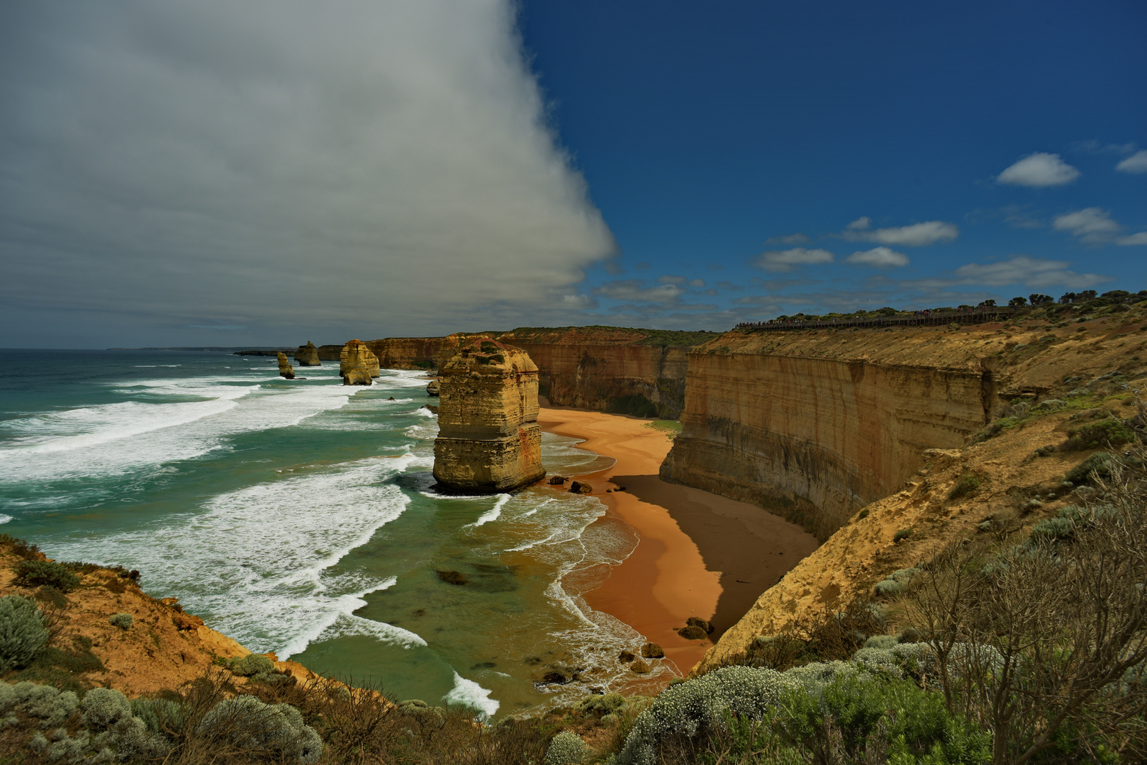 12 Apostles