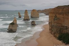 12 Apostles