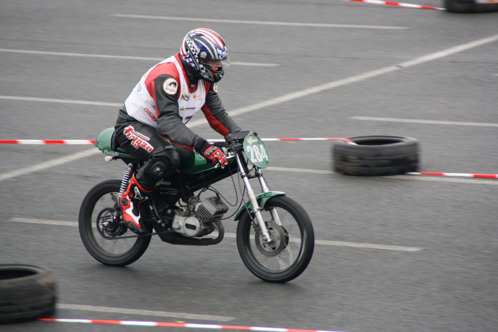 12 Stunden Rennen Dresden Flughafen Foto & Bild autos & zweiräder