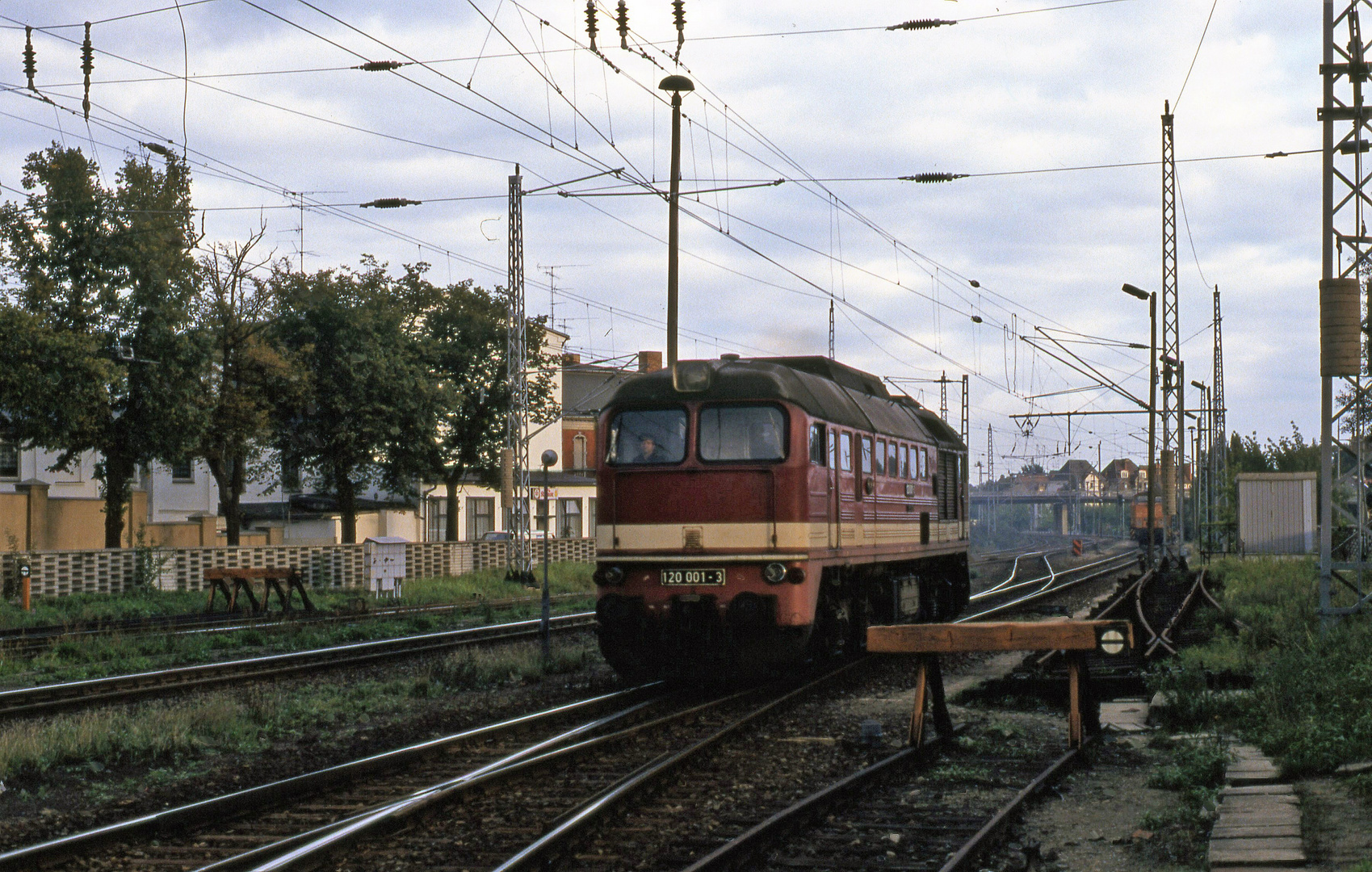 120 001 in Waren-Müritz