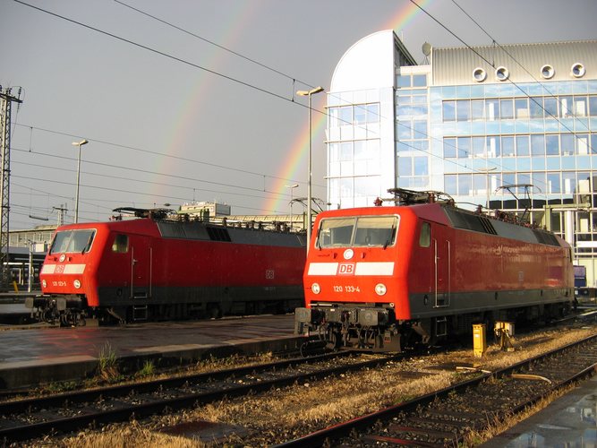 120 123 und 120 133 in München Hbf