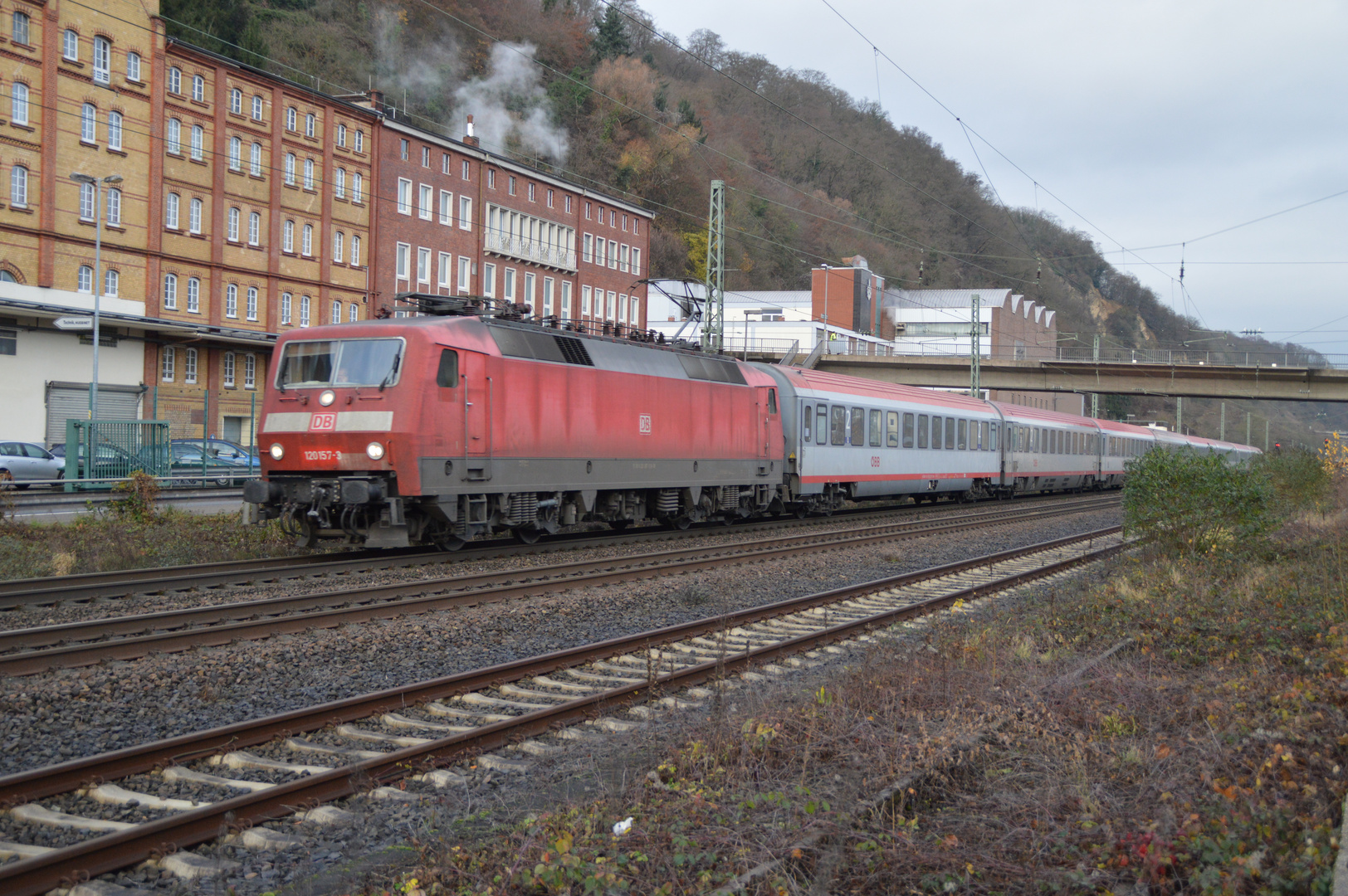 120 157-3 in Koblenz