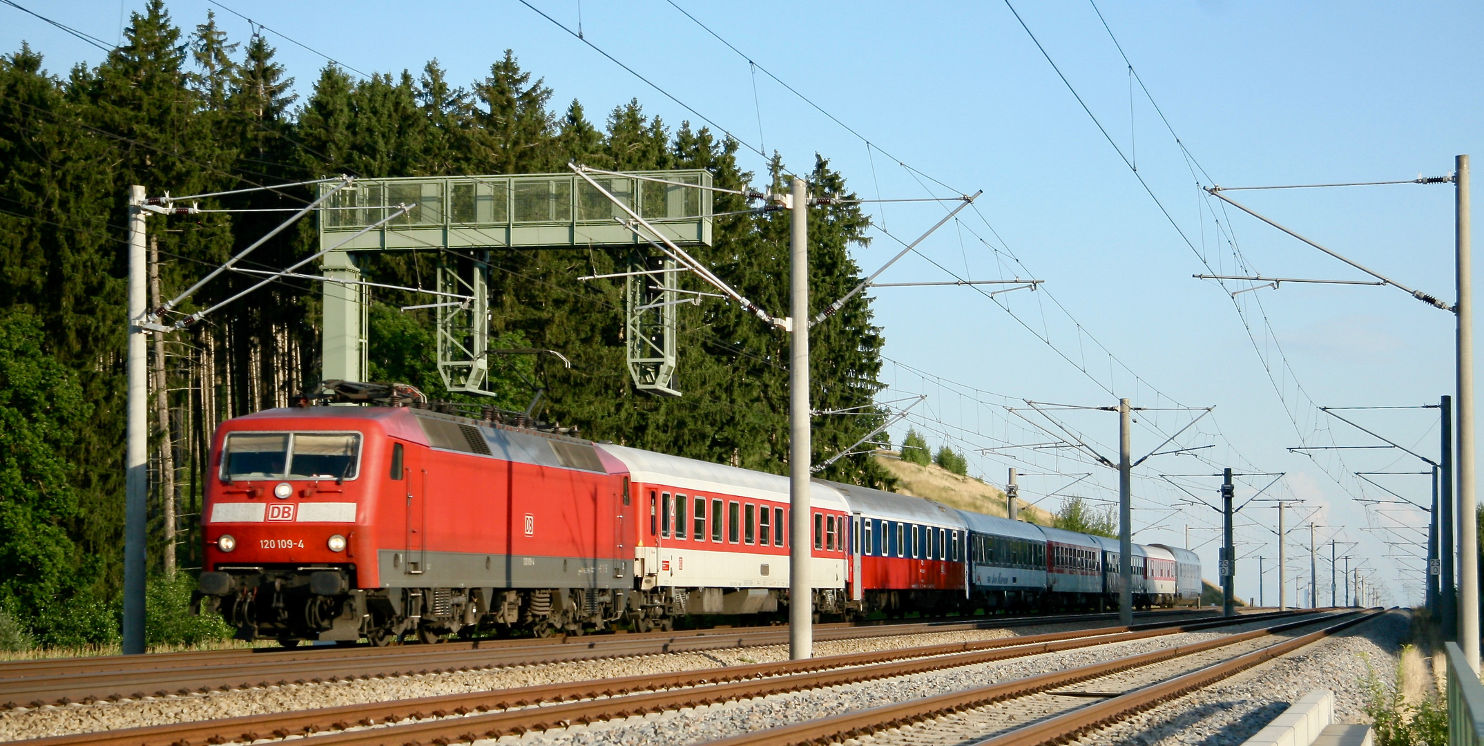 120 vor dem Nachtzug