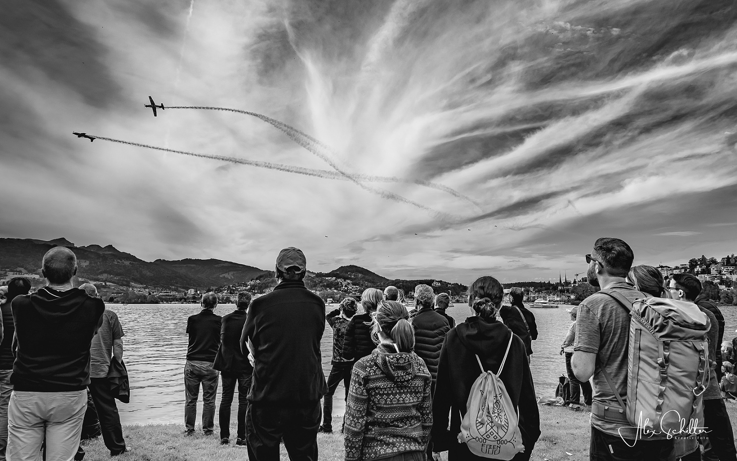 "...12.10.19...Lucerne...Swiss Air Force PC-7 Team..."