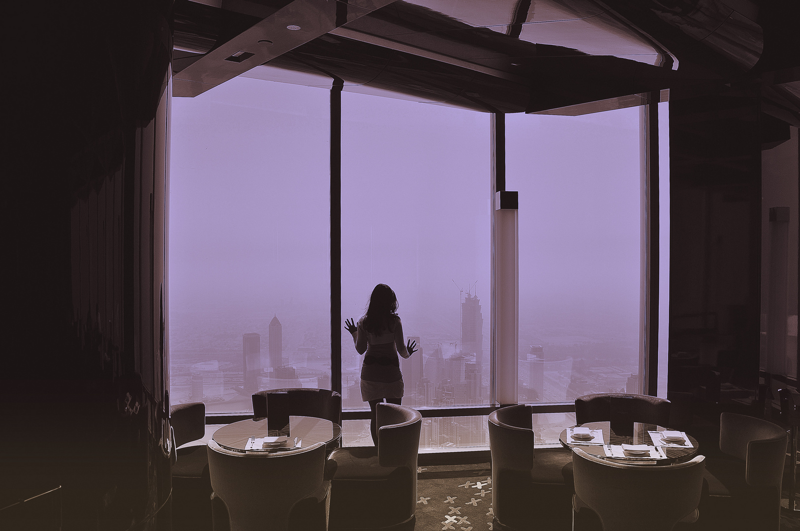 122. Stock, Lounge Atmosphere Burj Khalifa Bar Dubai