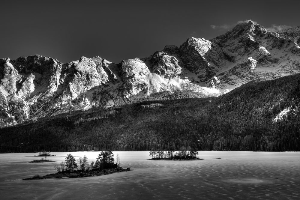 Eibsee und Zugspitze im Winter by natureandyou 