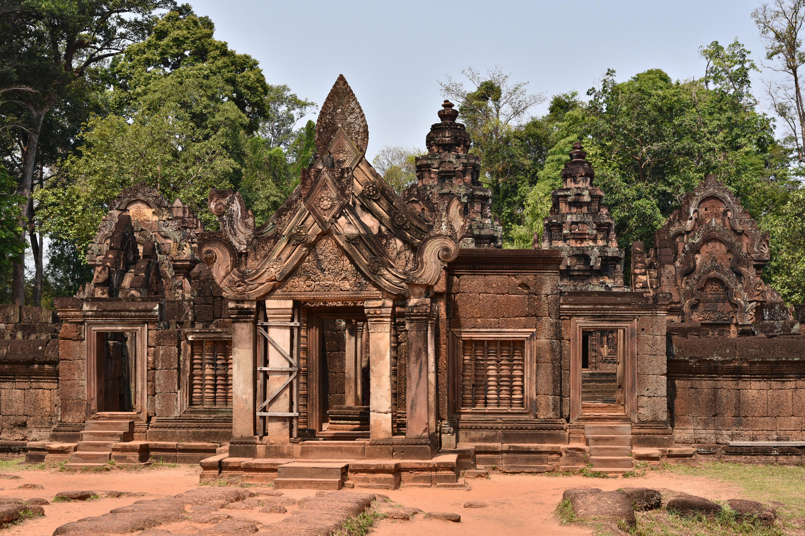 13 la entrada a Banteay Srey, el templo solo para las mujeres