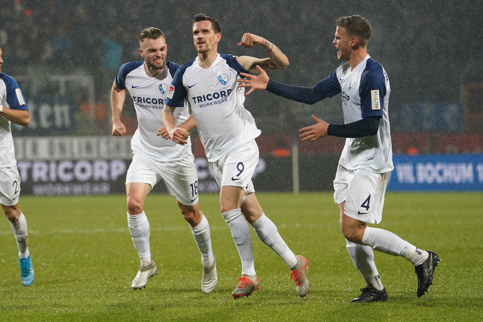 13.12.2019, Vonovia Stadion, Bochum, GER, 2. FBL, VfL Bochum vs. Hannover 96,