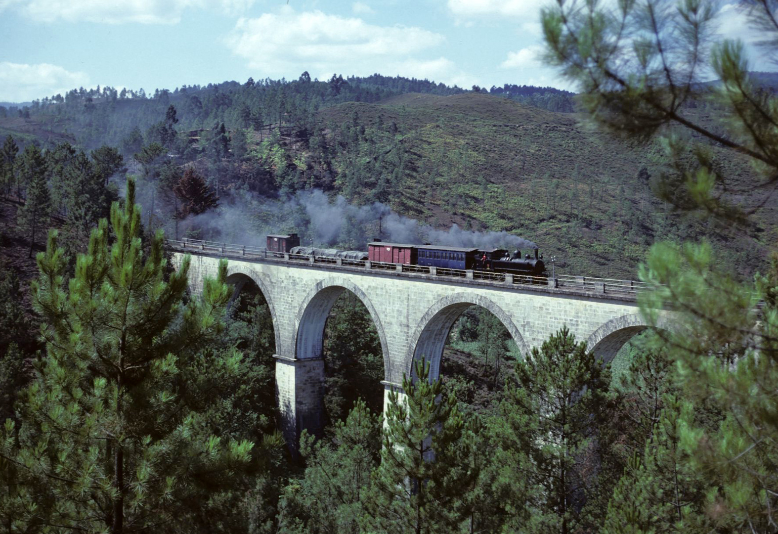 131a-Portugal-E209-1981 bei Livracaol