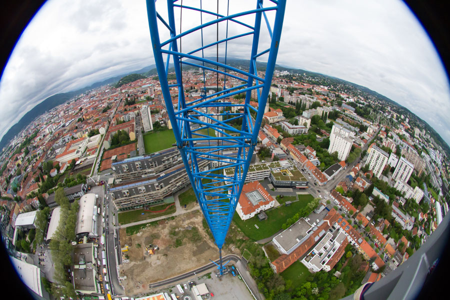 138 m über Graz