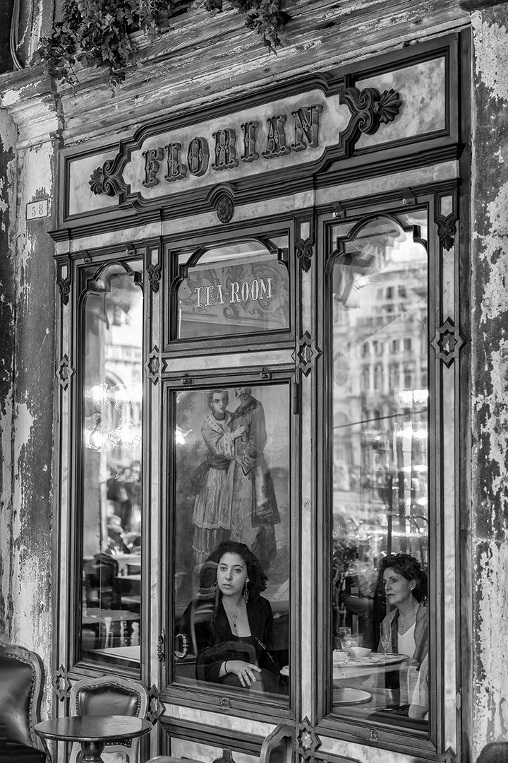 1380B Venedig Markusplatz Cafe Florian sw