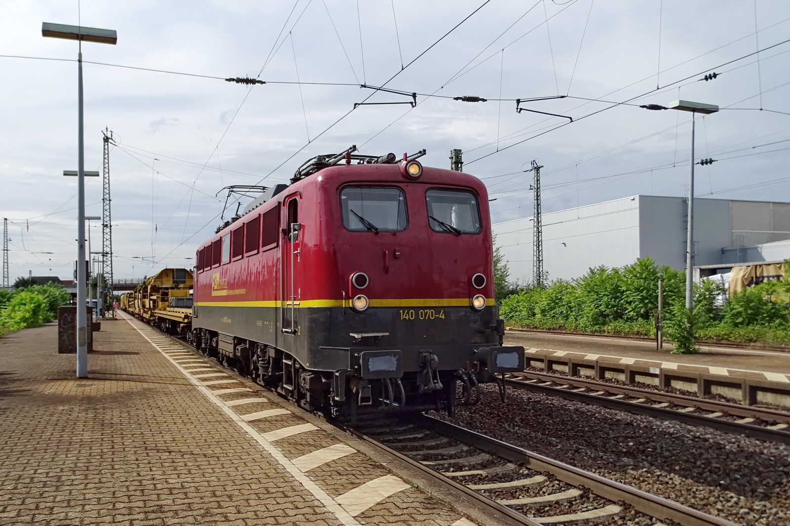 140 070-4 der EBM Cargo GmbH (Eisenbahnbetriebsgesellschaft Mittelrhein)