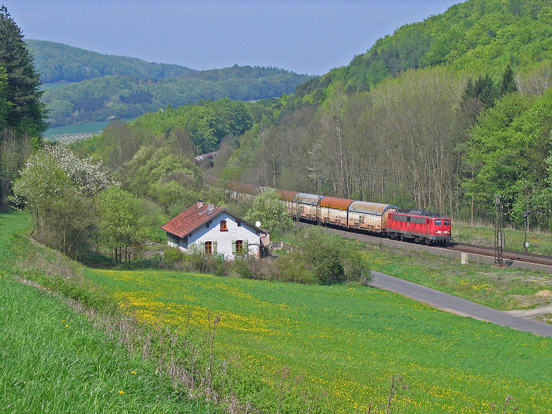 140 173-6 in der Hochebene von Neuseesen