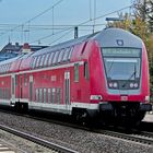 143 248 mit RB 75 im Bahnhof Groß-Gerau am 18.11.2013