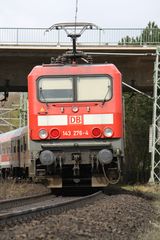 143 276-4 mit RB bei der Ausfahrt aus Elmshorn in Richtung Izehoe 1.4.12