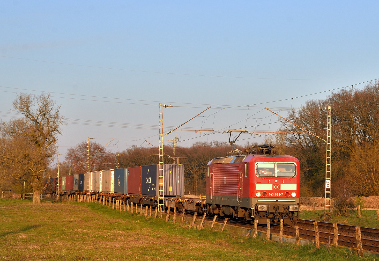 143 963-7 am 25.03.20 in Hamm Neustadt