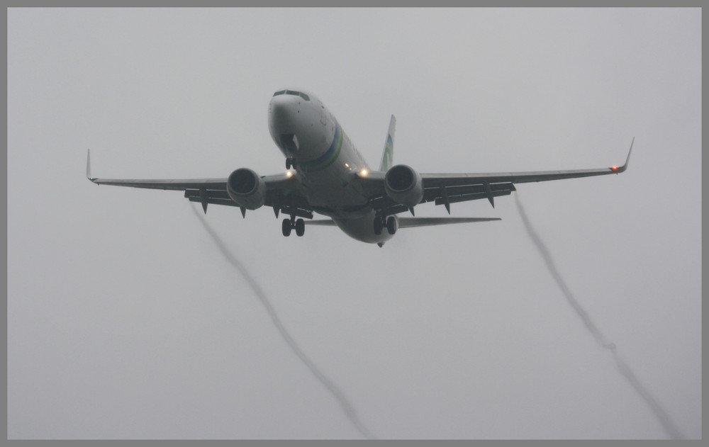 14:38Uhr, Anflug einer Trans Avia auf die18C.