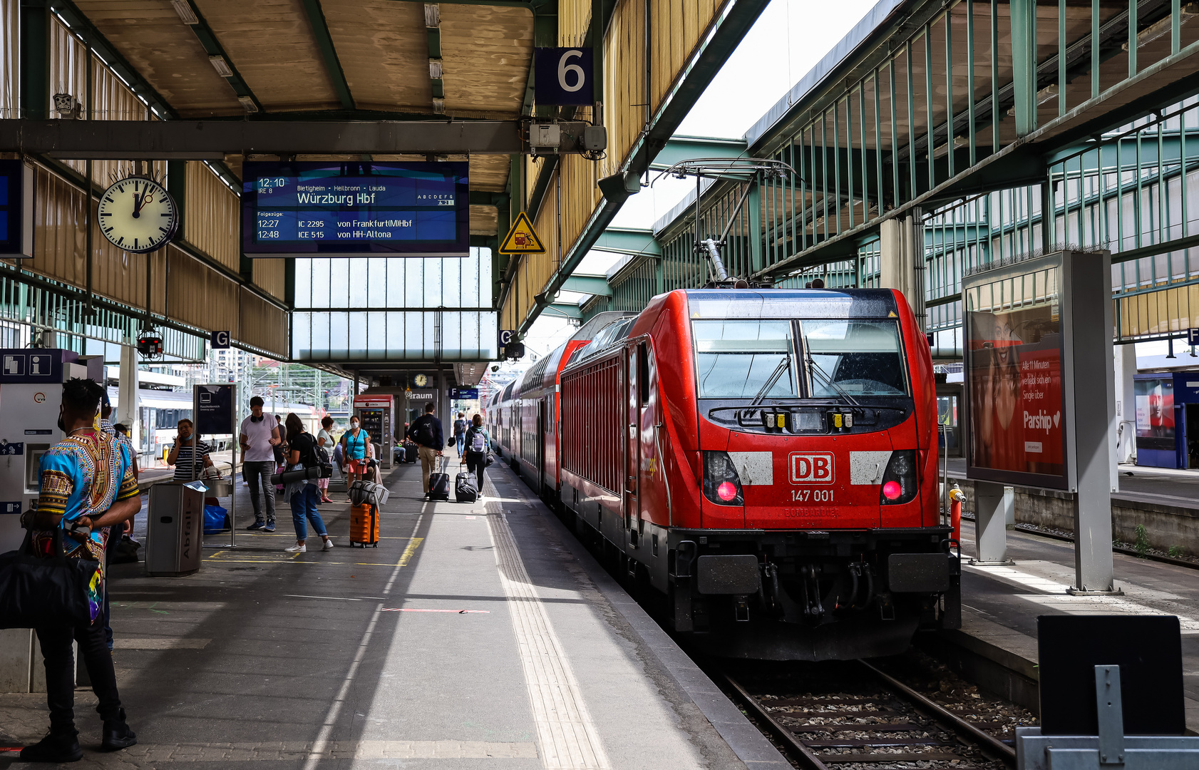 147 001 in Stuttgart Hbf