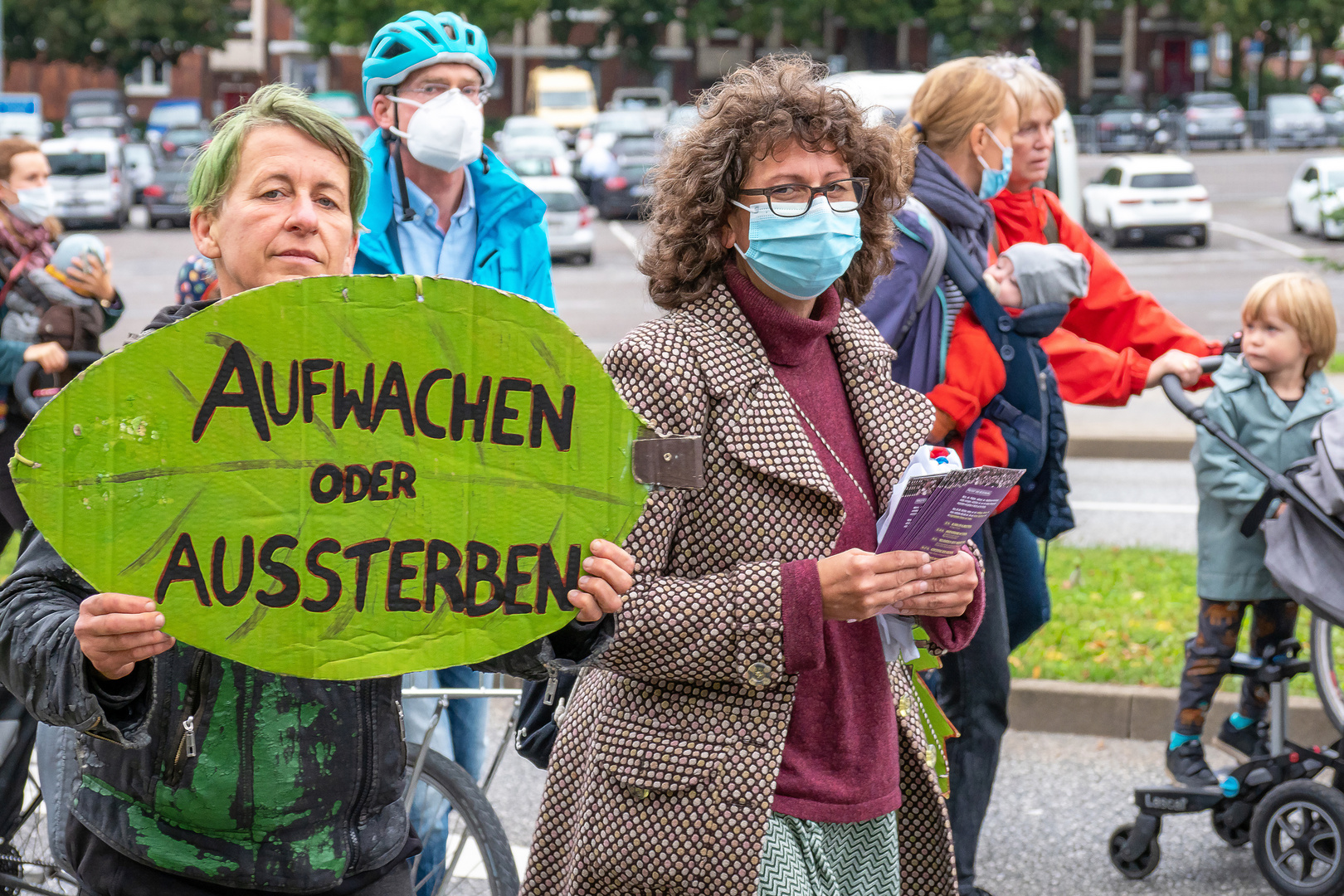 1500 Menschen beim Klimastreik von Fridays for Future in Rostock