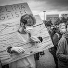 1500 Menschen beim Klimastreik von Fridays for Future in Rostock